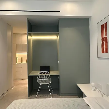 The Met Base, No1 * Resmo